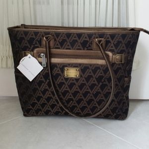 NWT Adrienne Vittadini laptop tote